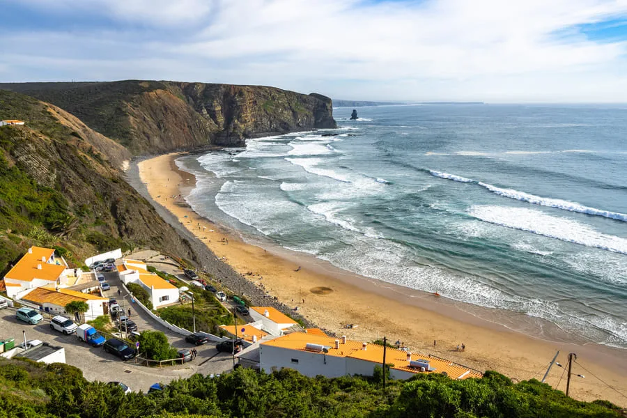 benefit of Portugal residence permit
