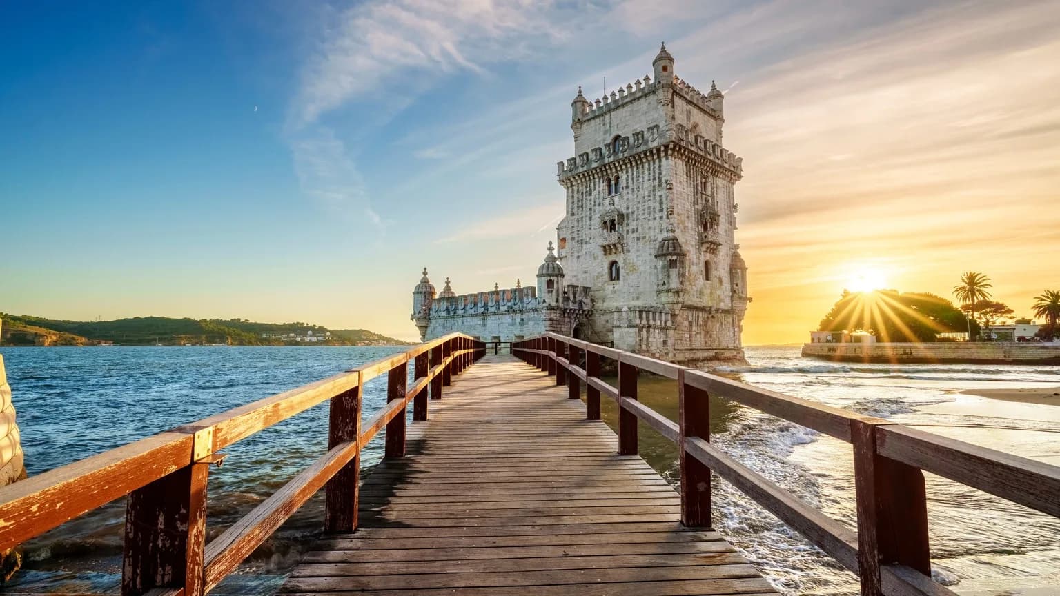 Portugal citizenship after a Golden Visa: how to obtain Portuguese nationality in 5 years