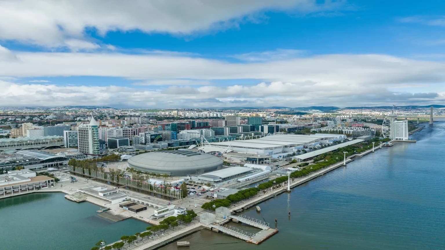 Starting a business in Portugal in 2026: Key benefits and disadvantages